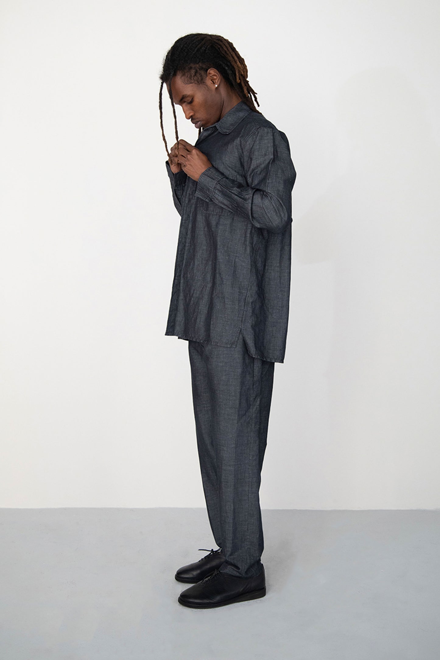 BLACK LINEN DENIM CLASSIC TROUSERS