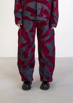 BAGGY DENIM TROUSERS WITH RED VELVET X