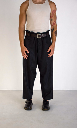 BLACK CONCEALED WAIST WIDE LINEN TROUSERS