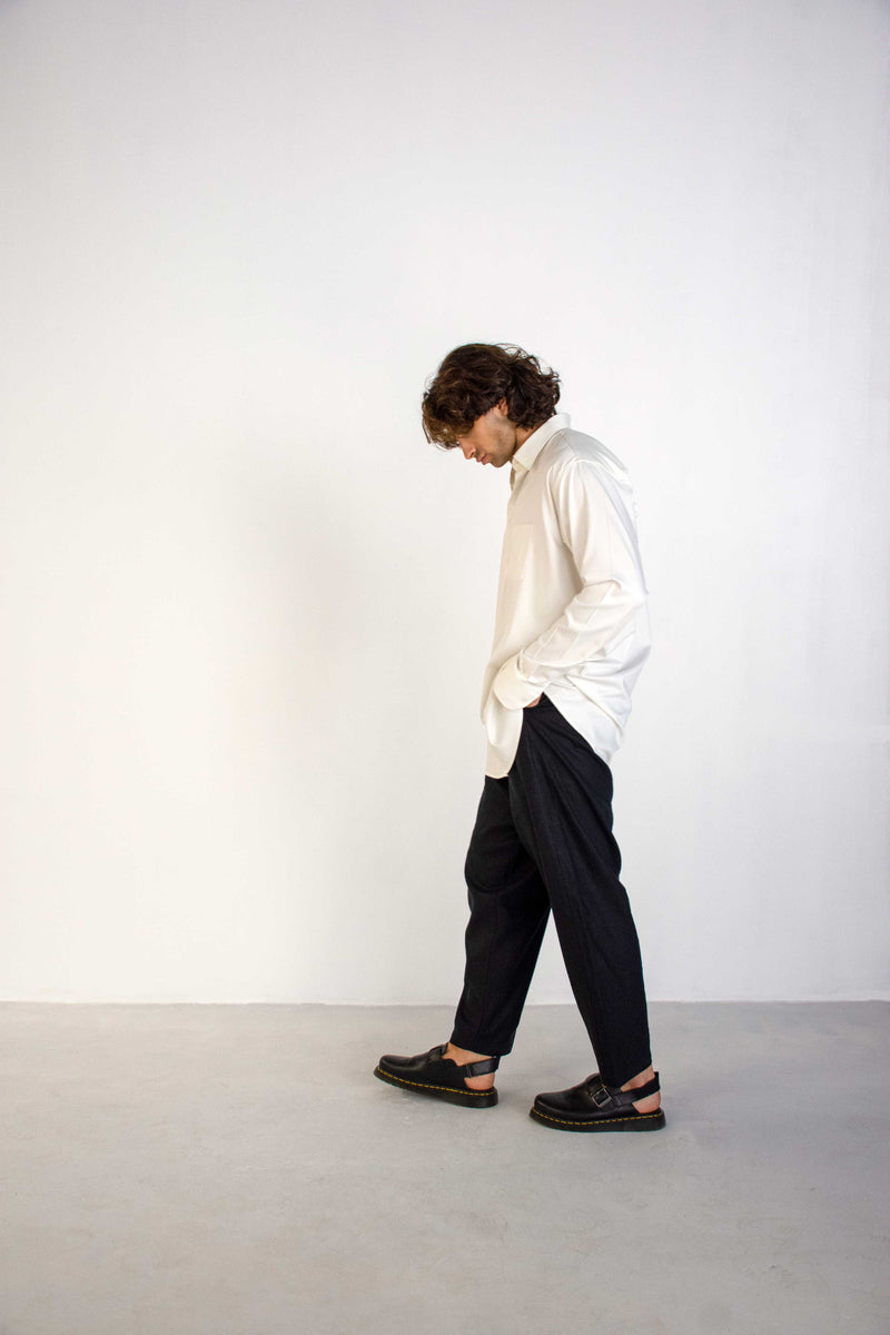 BLACK CONCEALED WAIST WIDE LINEN TROUSERS