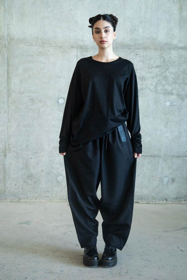 WIDE BLACK WOOL GABARDINE DRAPED TROUSERS