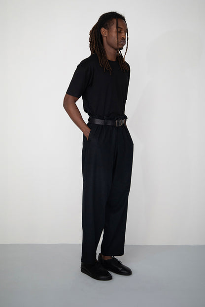 BLACK SHORT LENGTH COTTON T-SHIRT