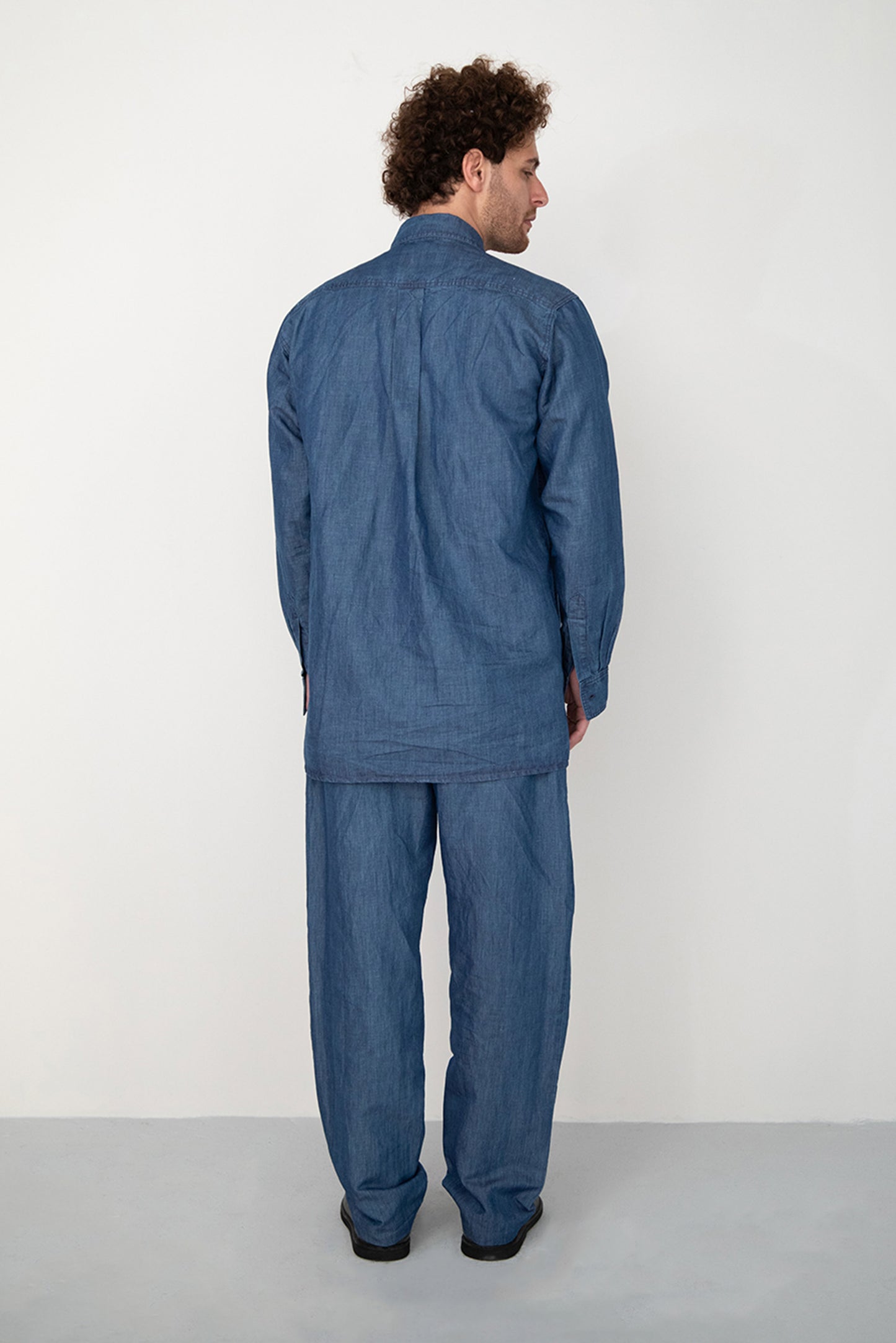 WASHED BLUE LINEN DENIM SHIRT