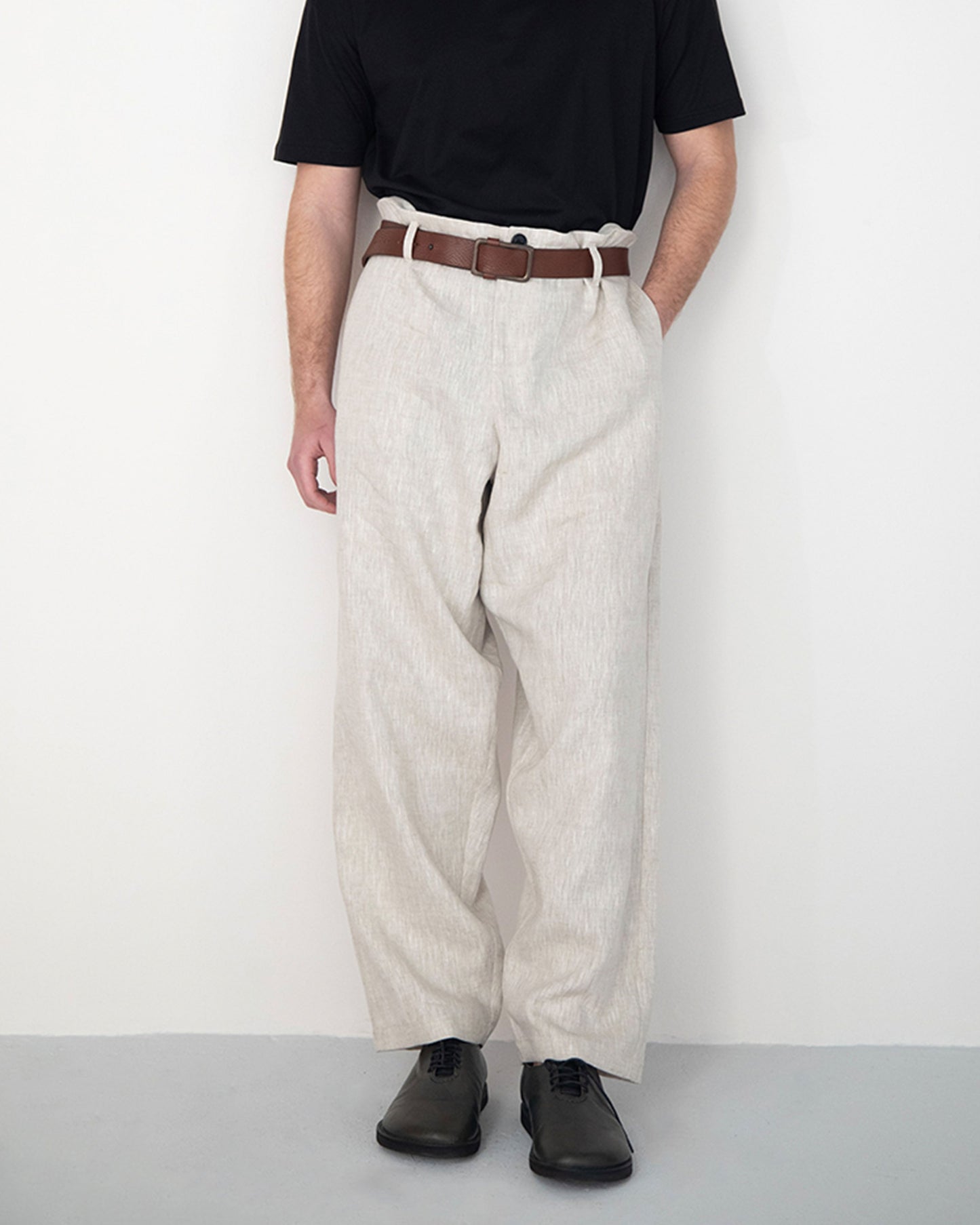 BLACK SHORT LENGTH COTTON T-SHIRT