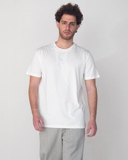 WHITE SHORT LENGTH COTTON T-SHIRT